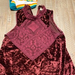 Velvet sleeveless top